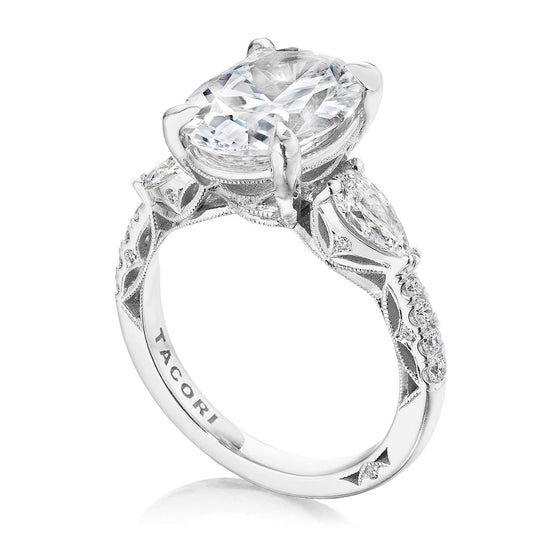 Dantela | Oval 3-Stone Engagement Ring 269522OV125X9