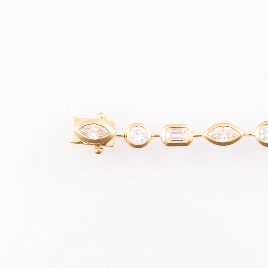Fancy Shape Lab-Grown Diamond Bezel Tennis Bracelet in 14k Yellow Gold