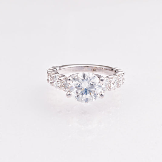 3 CT. IGI Certified Lab-Grown Diamond Graduated Engagement Ring 14k White Gold