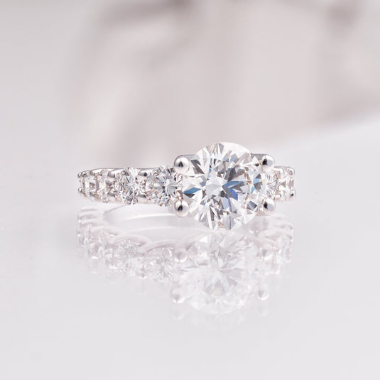 3 CT. IGI Certified Lab-Grown Diamond Graduated Engagement Ring 14k White Gold